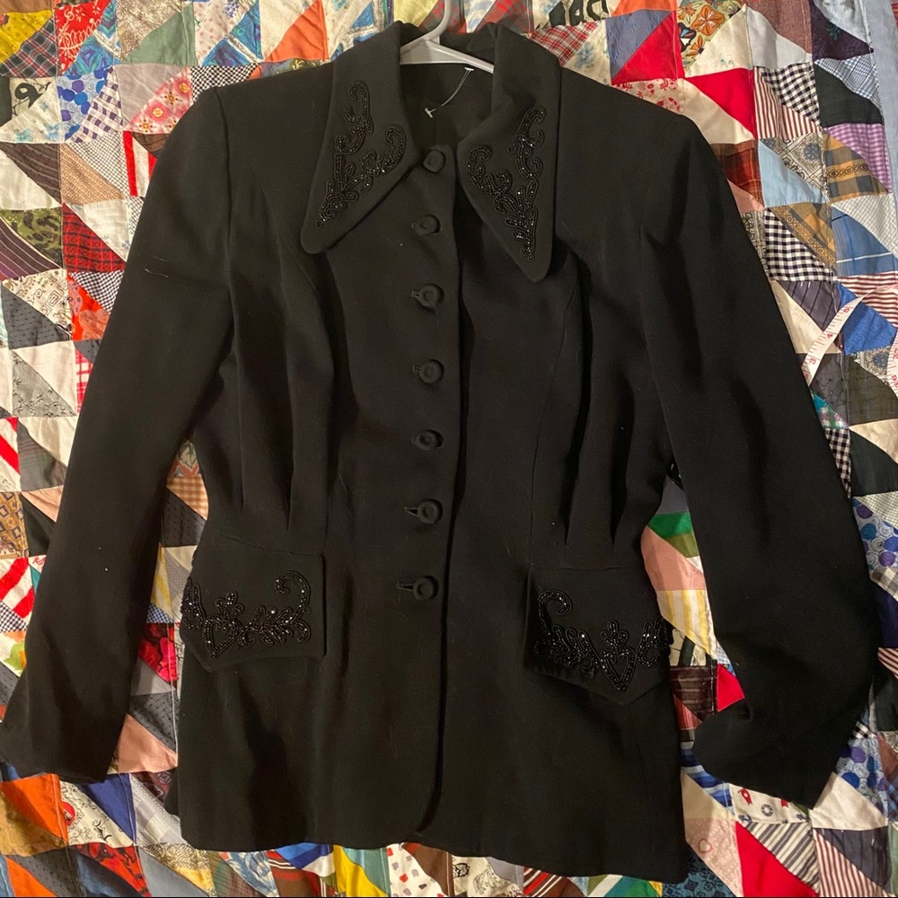 True vintage 1940s 40s black blazer jacket